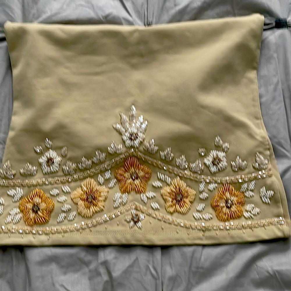 Beaded Halter Top ๐น - Picture 6 of 6